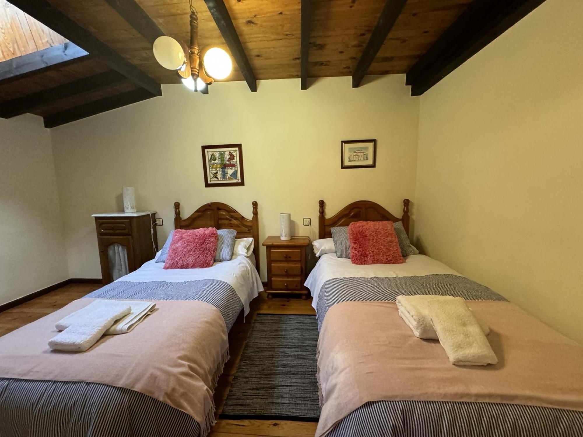 Casa Las Hortensias 2 Pendueles Llanes Eksteriør billede