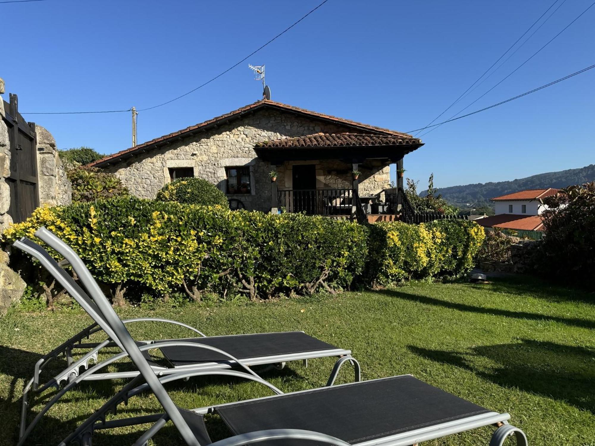 Casa Las Hortensias 2 Pendueles Llanes Eksteriør billede